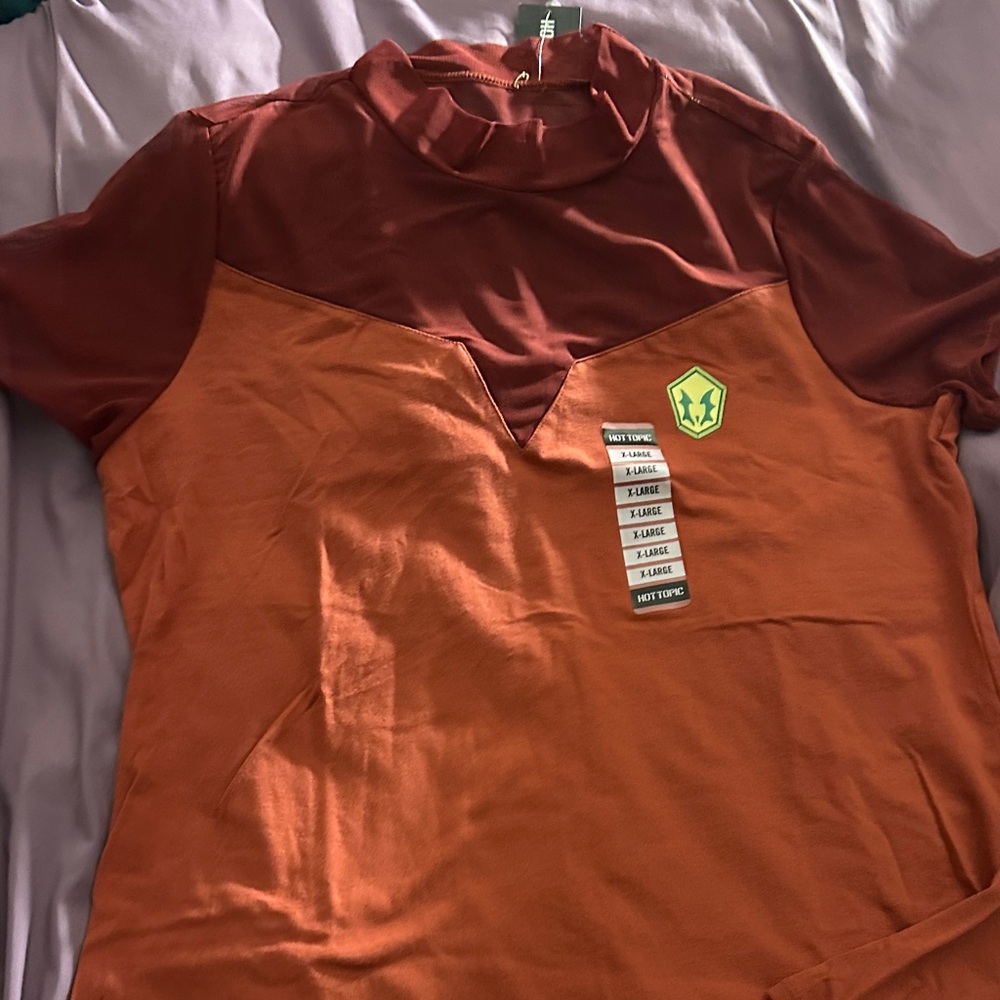 Hot Topic Brown and Orange Short Sleeve Tee Shera Catra cosplay Top.